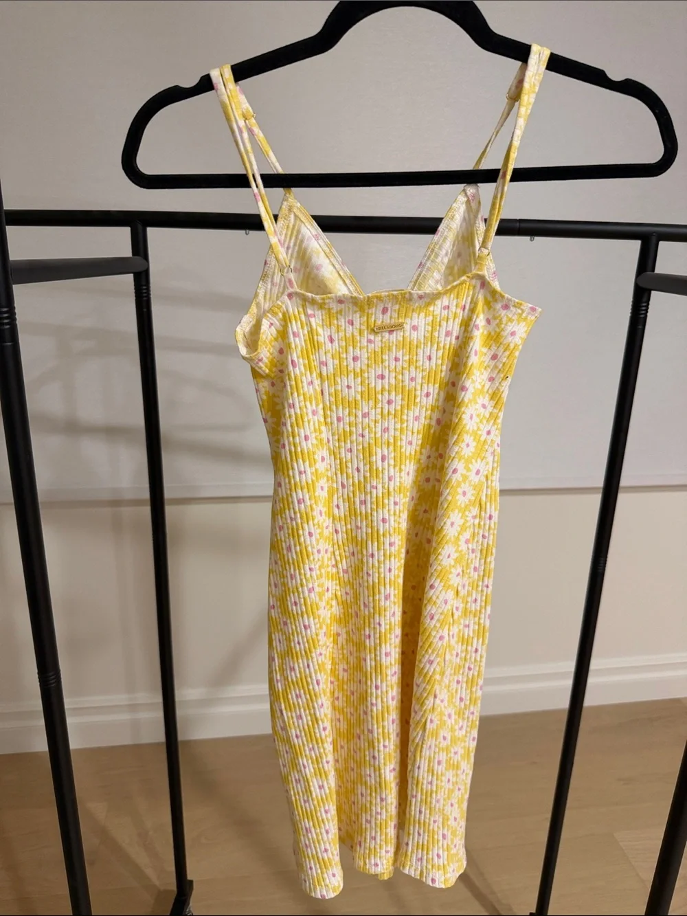 Billabong Yellow Floral Tie-Front Midi Dress - Picture 3 of 5